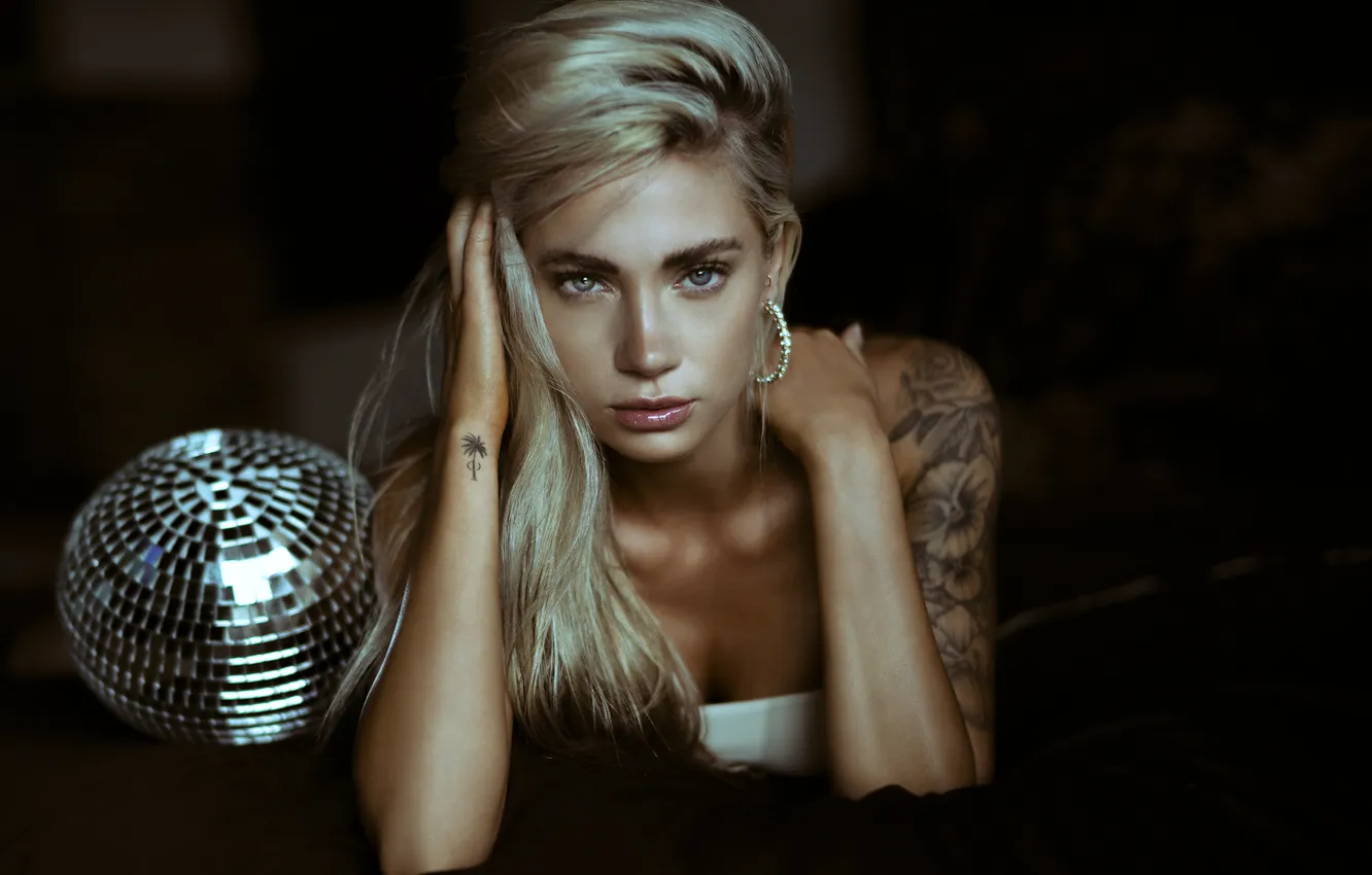 Фото обои взгляд, блондинка, eyes, pretty, lips, Summer Soderstrom