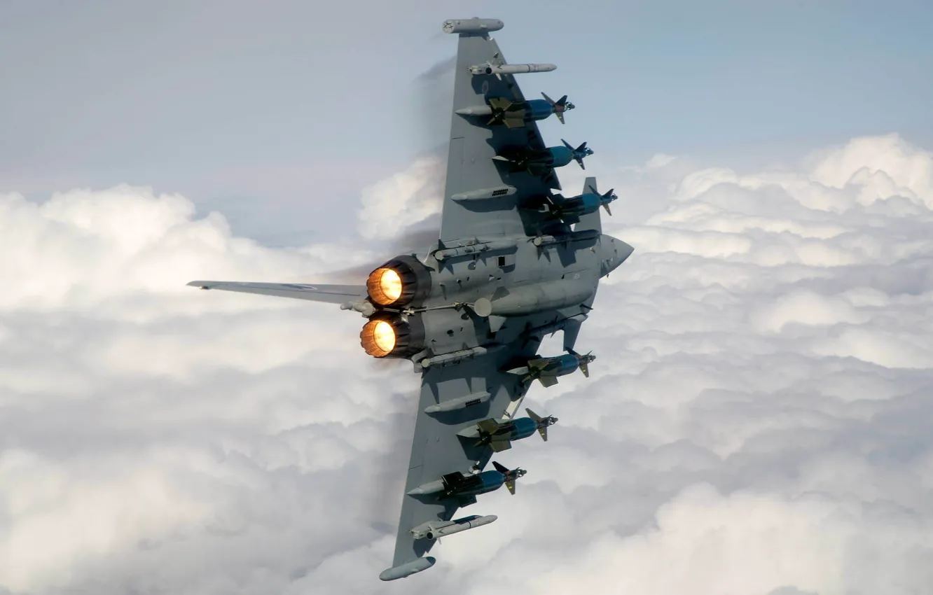 Фото обои самолет, ракеты, вираж, сопла, Eurofighter EF-2000 Typhoon, Еврофайтер Тайфун