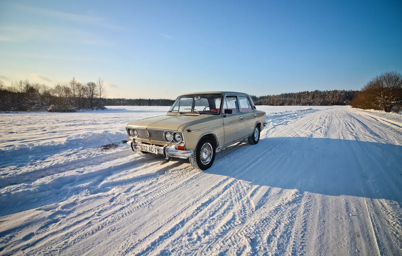 Фото обои Lada, Winter, VAZ-2103