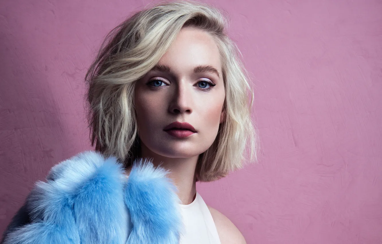 Фото обои девушка, модель, блондинка, голубые глаза, розовый фон