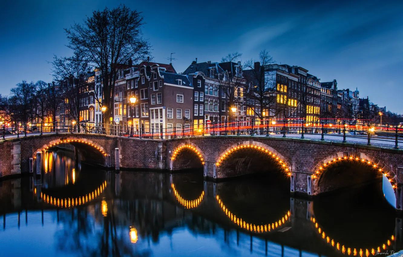 Фото обои мост, огни, дома, вечер, выдержка, Амстердам, канал, Нидерланды