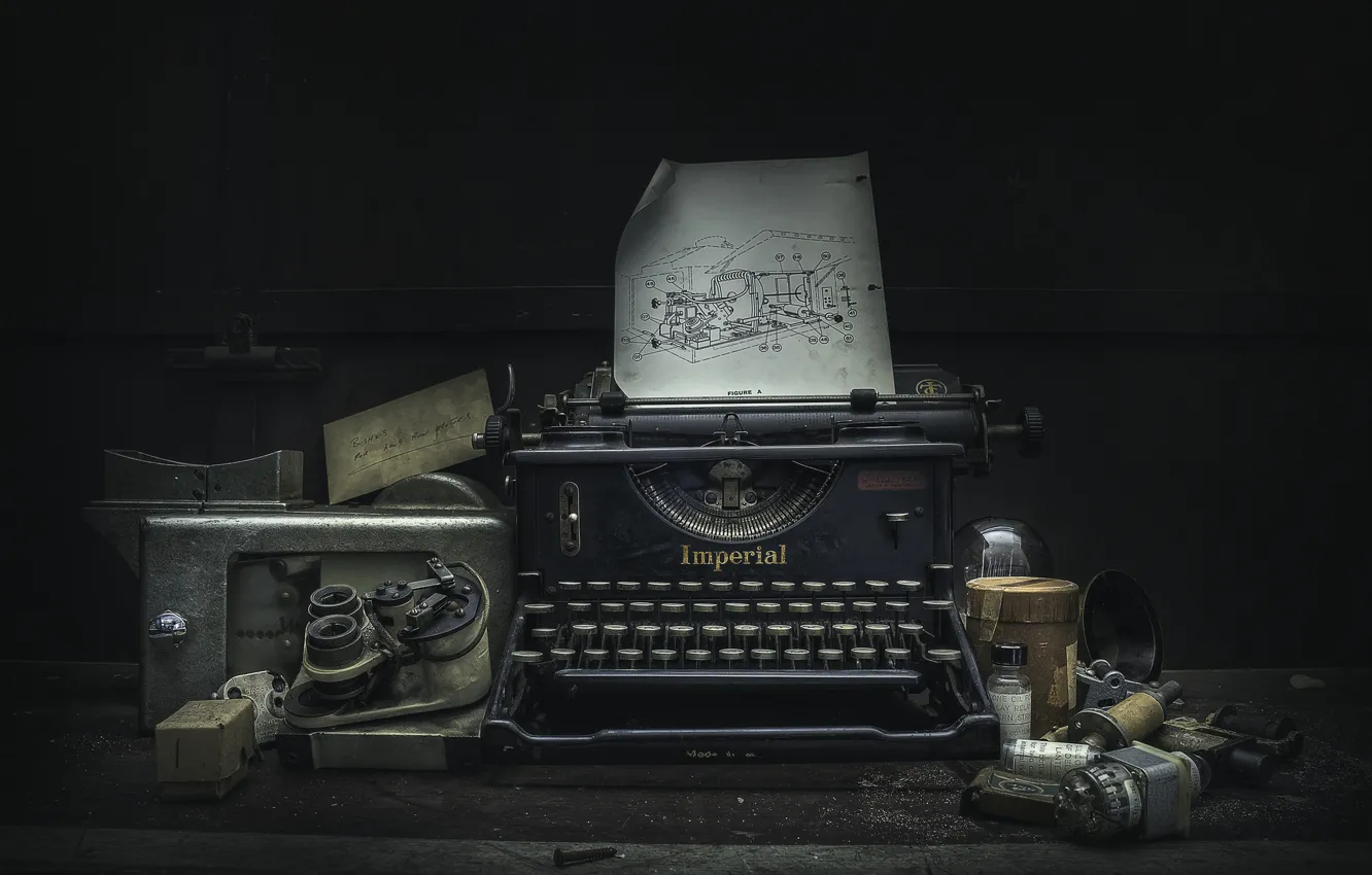 Фото обои Lost, Abandoned, Typewriter