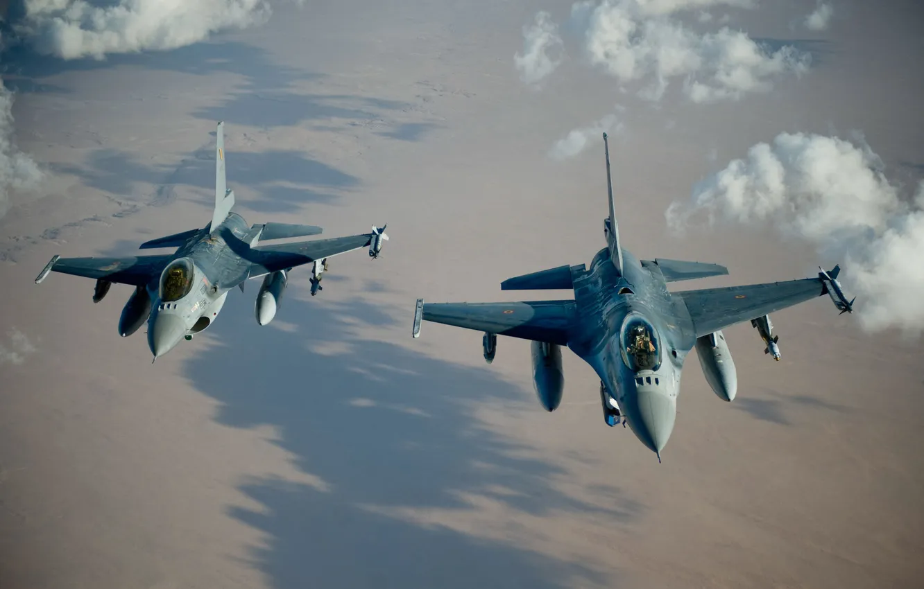 Фото обои полет, истребители, пара, Fighting Falcon, «Файтинг Фалкон», F-16A