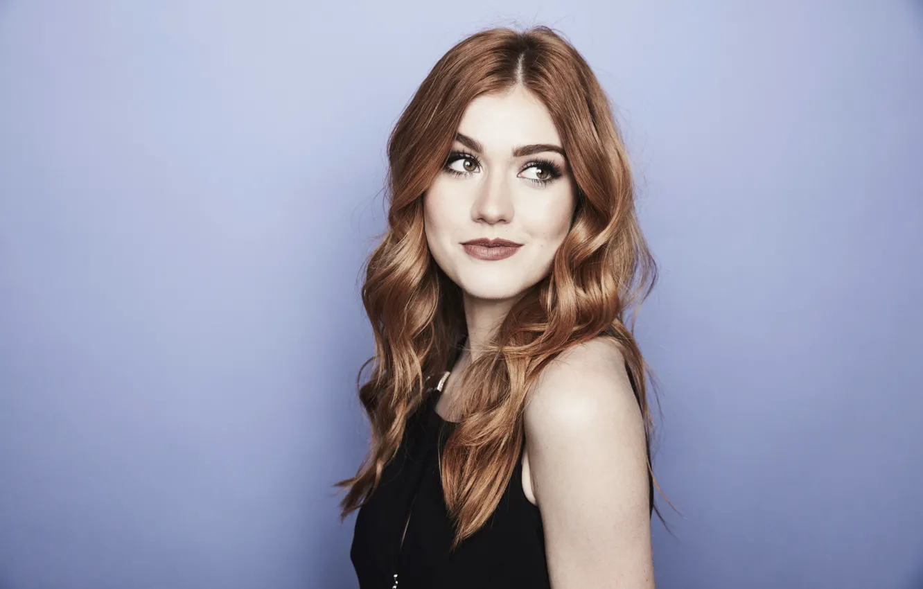 Фото обои улыбка, актриса, рыжая, Katherine McNamara