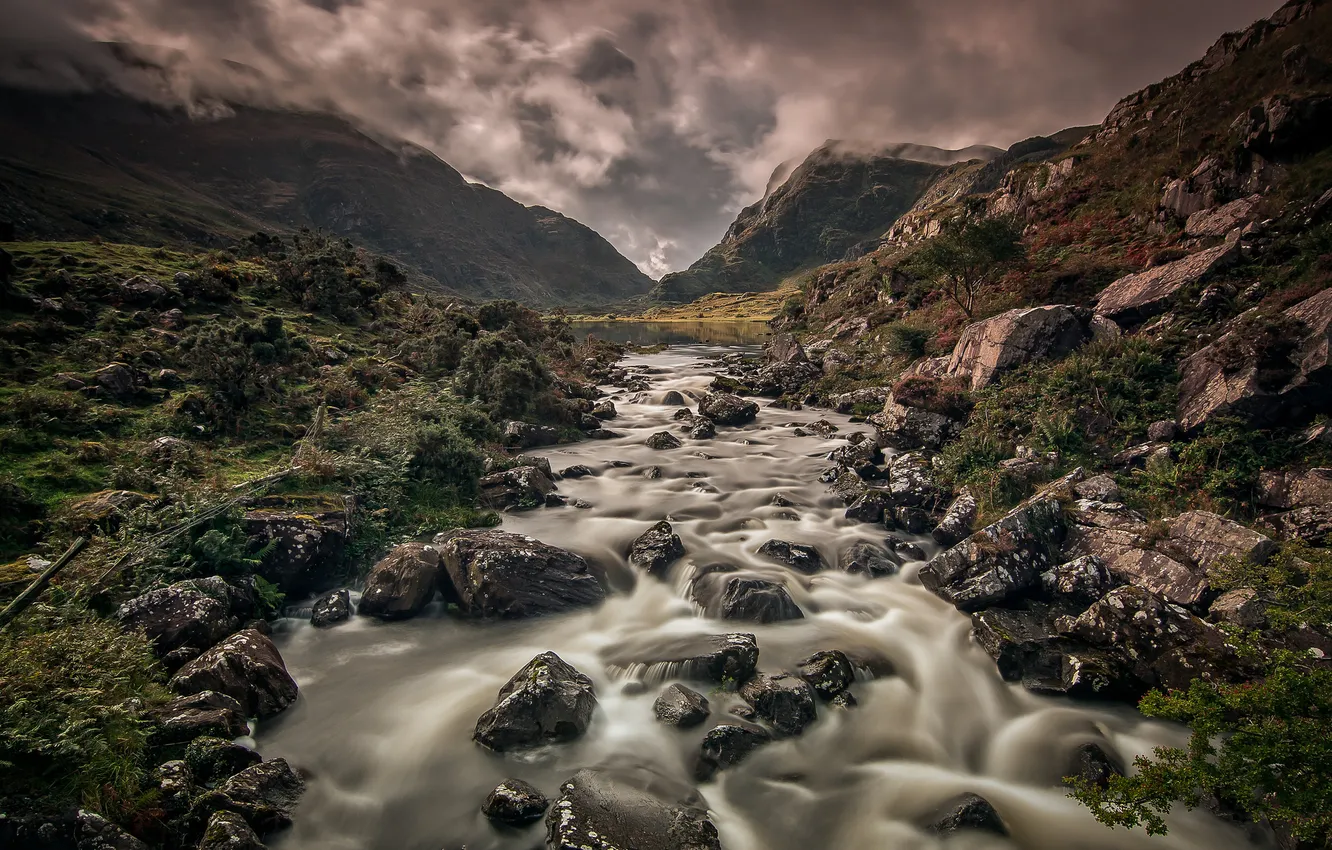 Фото обои горы, ручей, камни, речка, Ирландия, Ireland, перевал, Gap of Dunloe