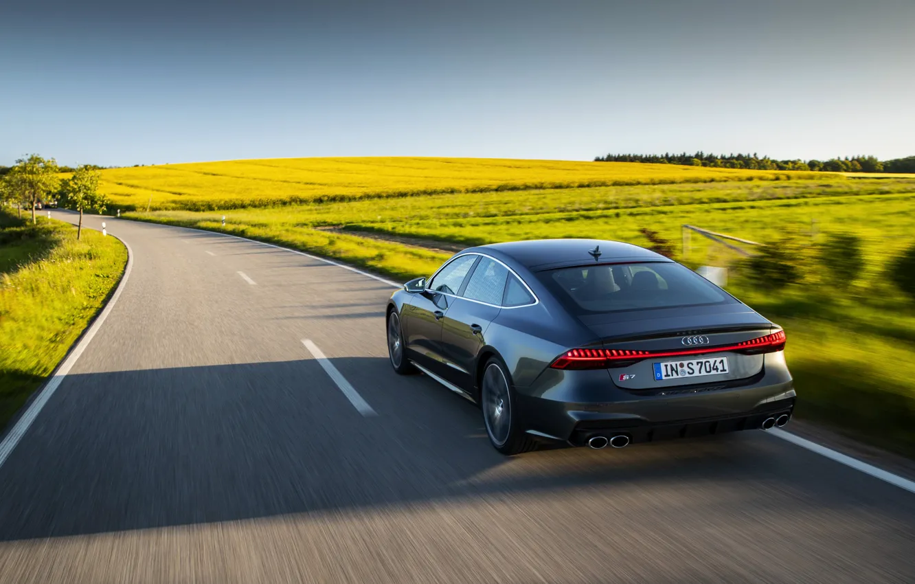 Фото обои дорога, Audi, поля, сзади, Audi A7, 2019, S7 Sportback