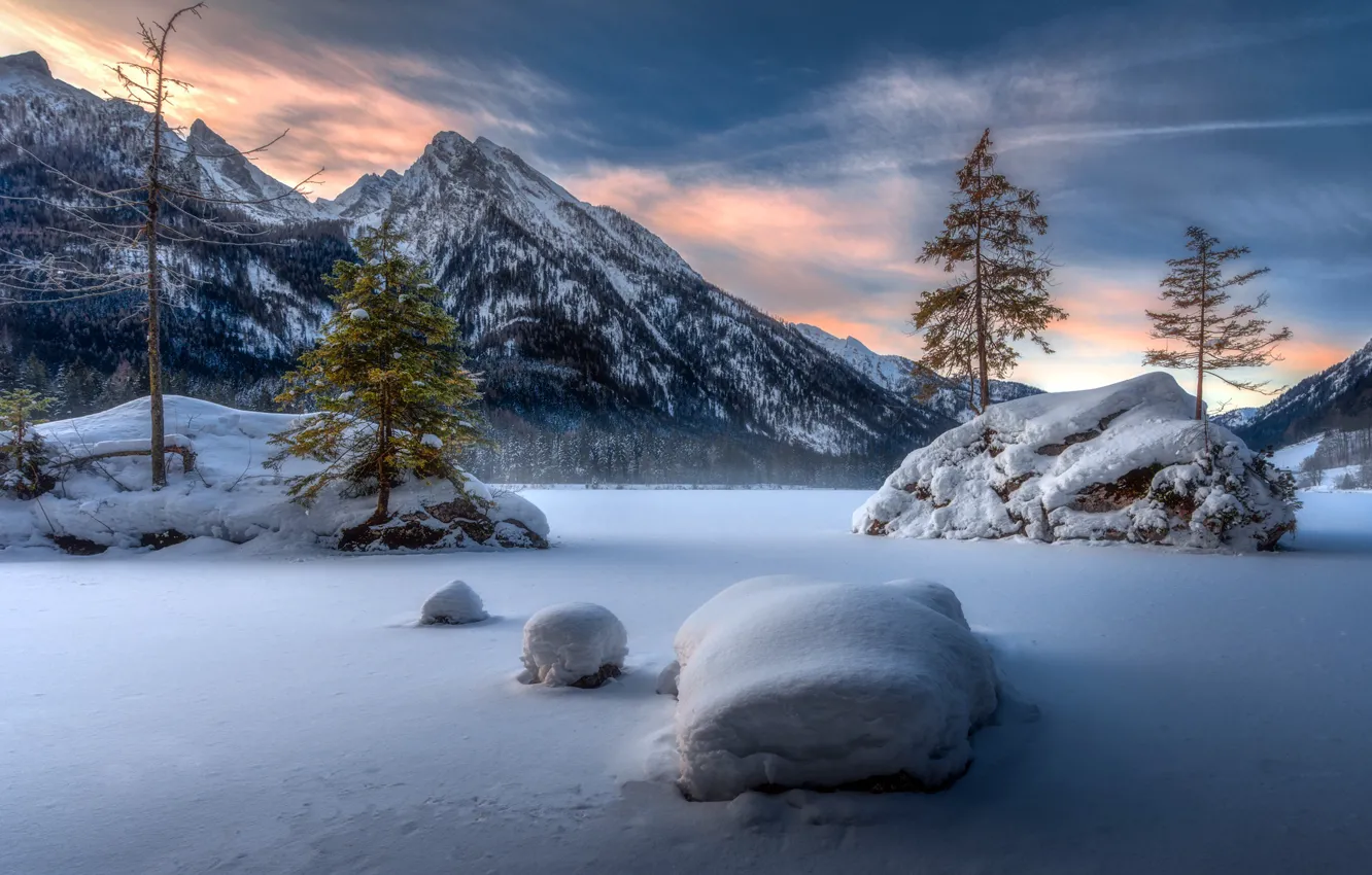 Фото обои Germany, Bavaria, Lake Hintersee, Covered with snow