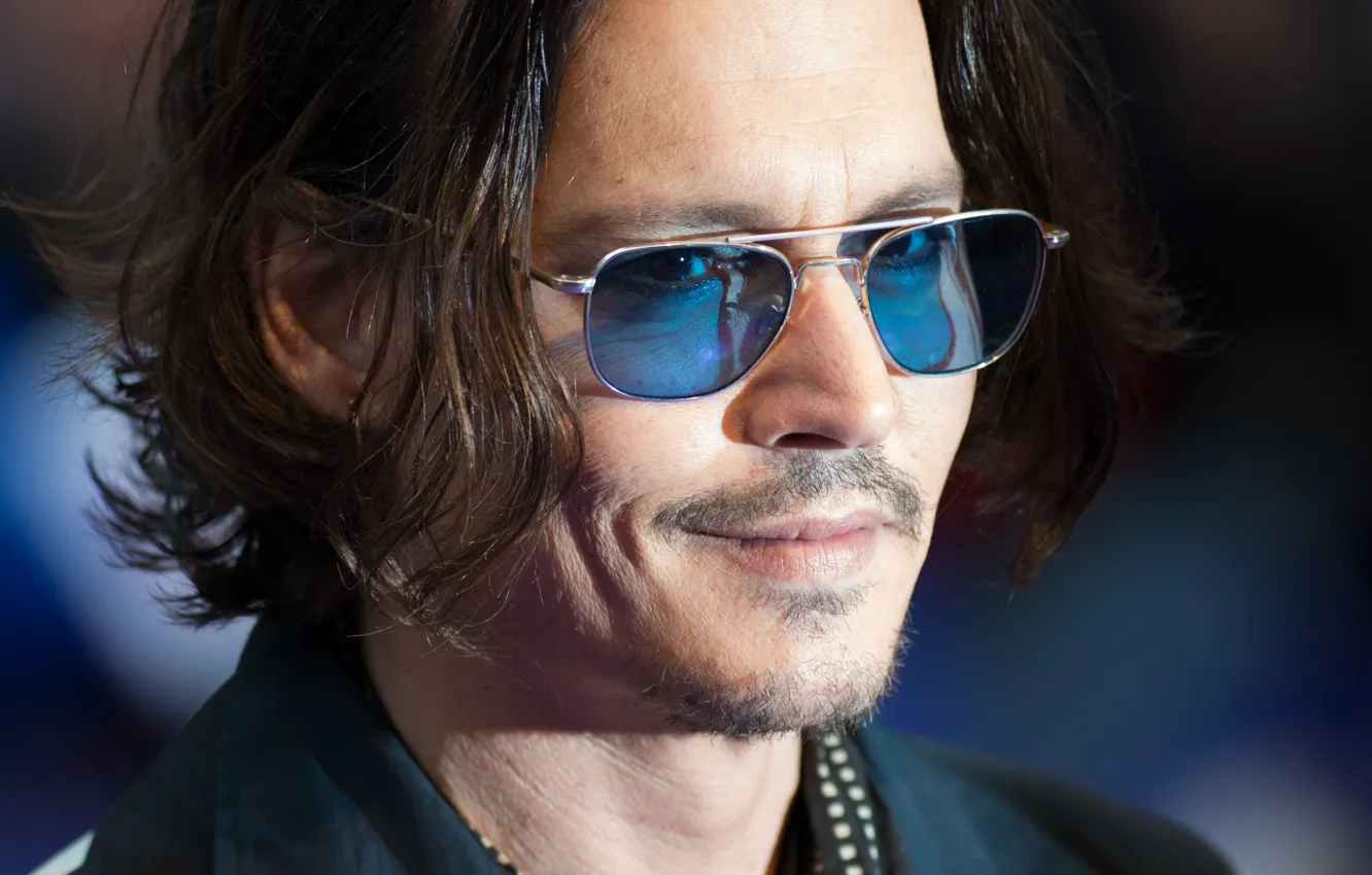 Фото обои взгляд, Johnny Depp, очки, актер, Джонни Депп, ухмылка