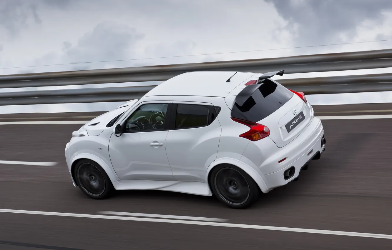 Фото обои Nissan, 2012, Juke-R, Nissan Juke-R, белый кузов