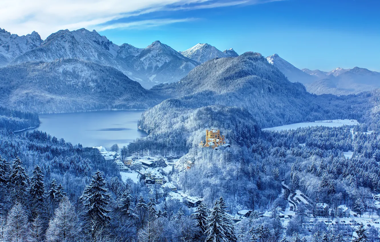 Фото обои зима, лес, снег, горы, замок, Германия, озёра, Хоэншвангау