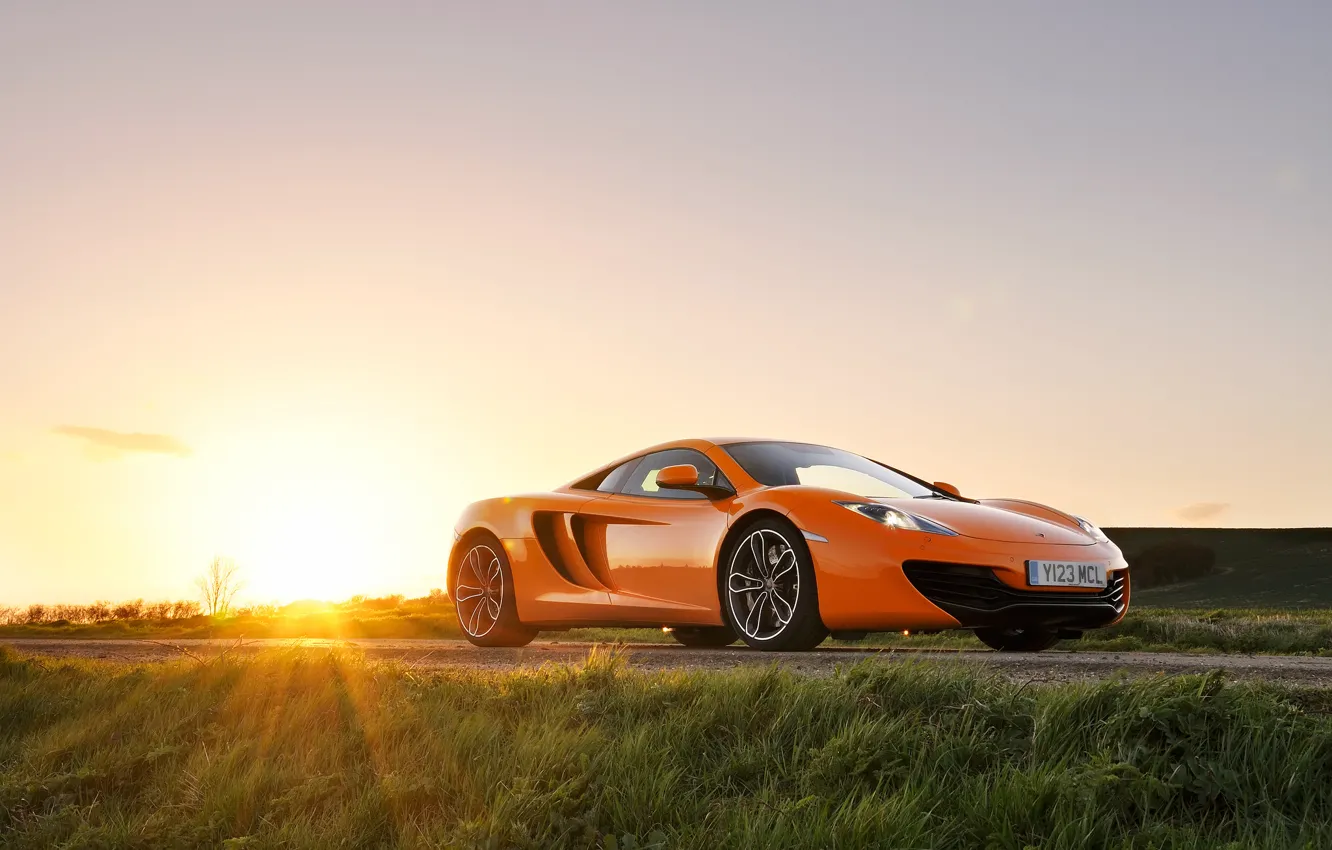 Фото обои солнце, блики, McLaren, MP4-12C, front, orange, макларен