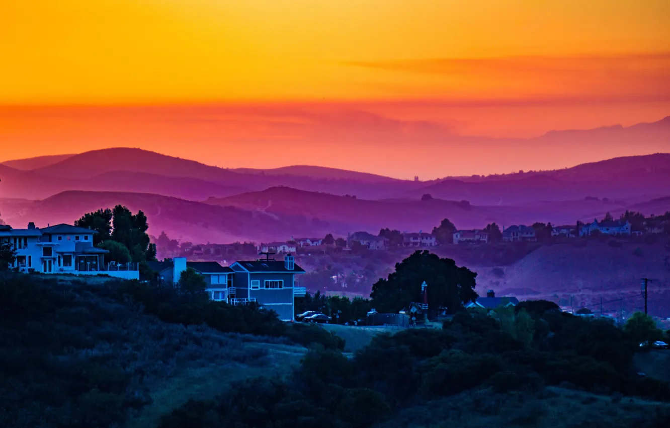 Фото обои twilight, sunset, clouds, hills, houses, dusk, purple mountain