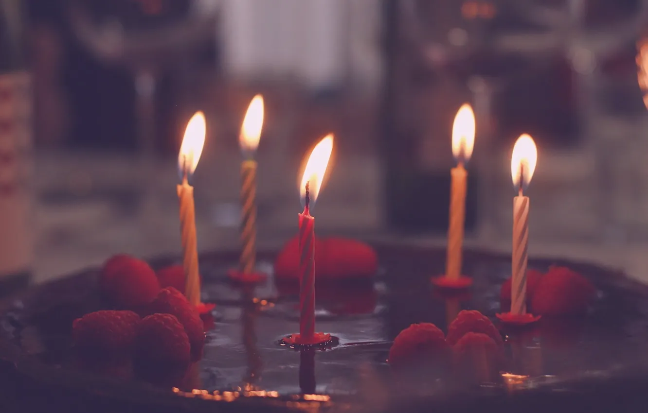 Фото обои праздник, свечи, торт