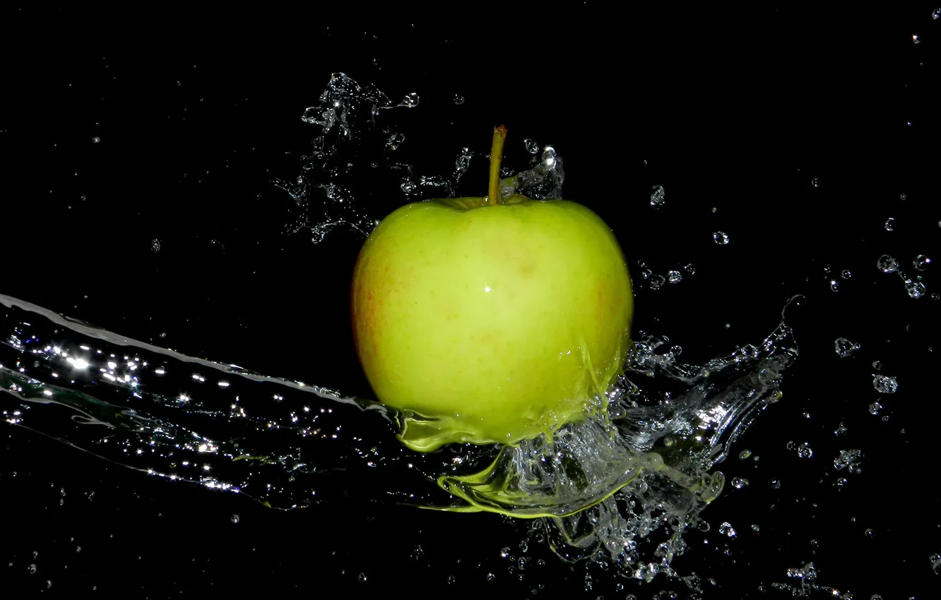 Фото обои вода, брызги, apple, яблоко, water, 1920x1080, spray