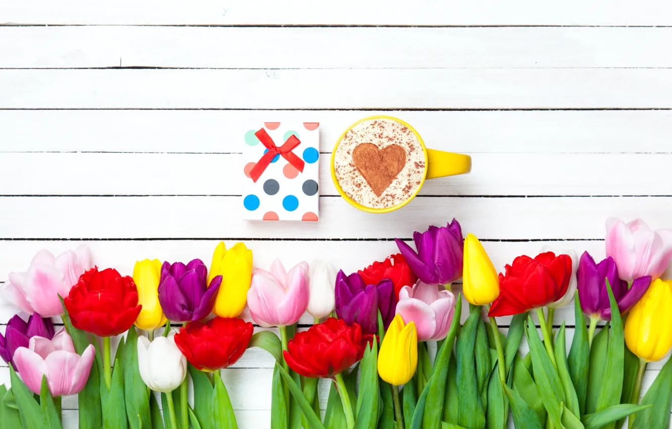 Фото обои цветы, сердце, colorful, тюльпаны, heart, wood, cup, romantic