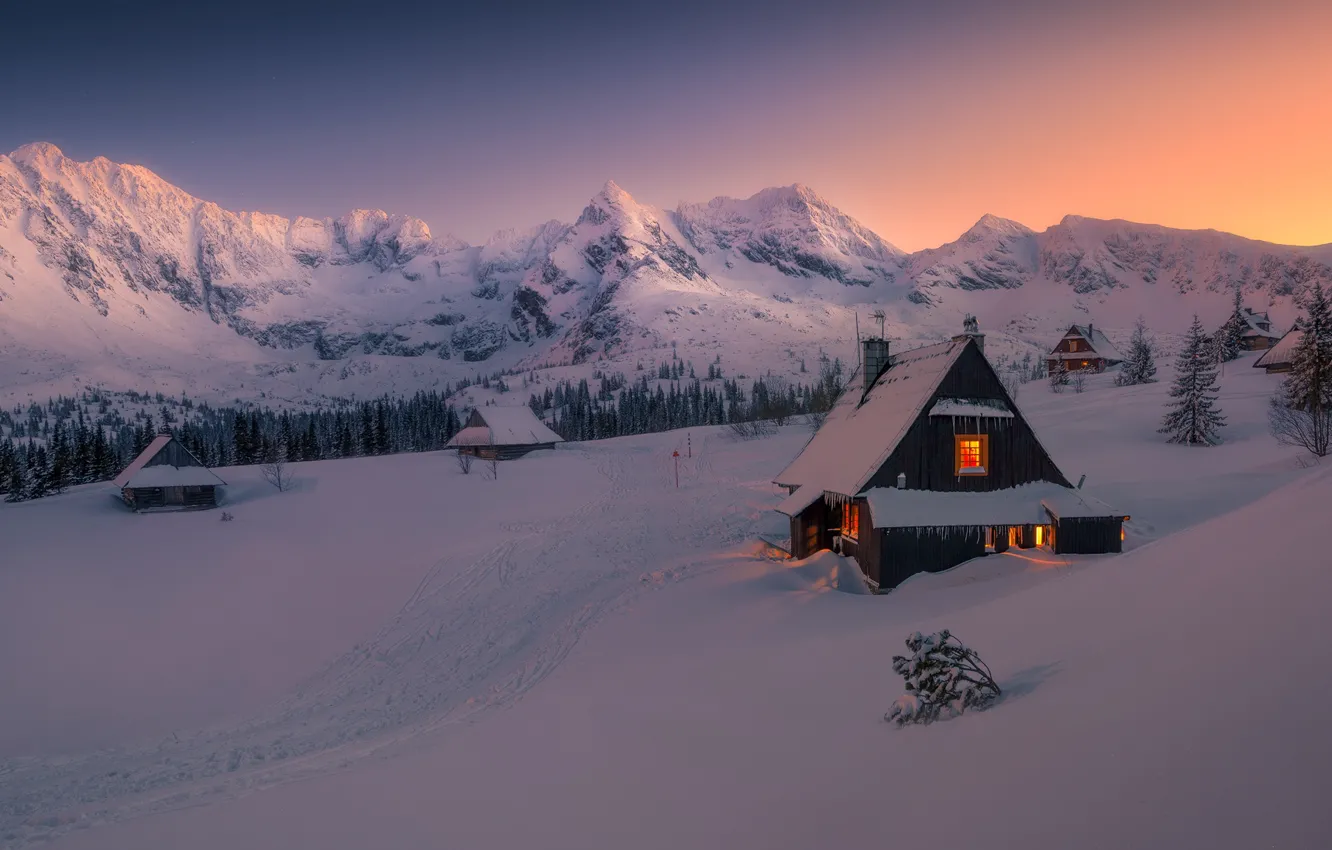 Фото обои зима, снег, горы, изба, winter, mountains, snow, hut