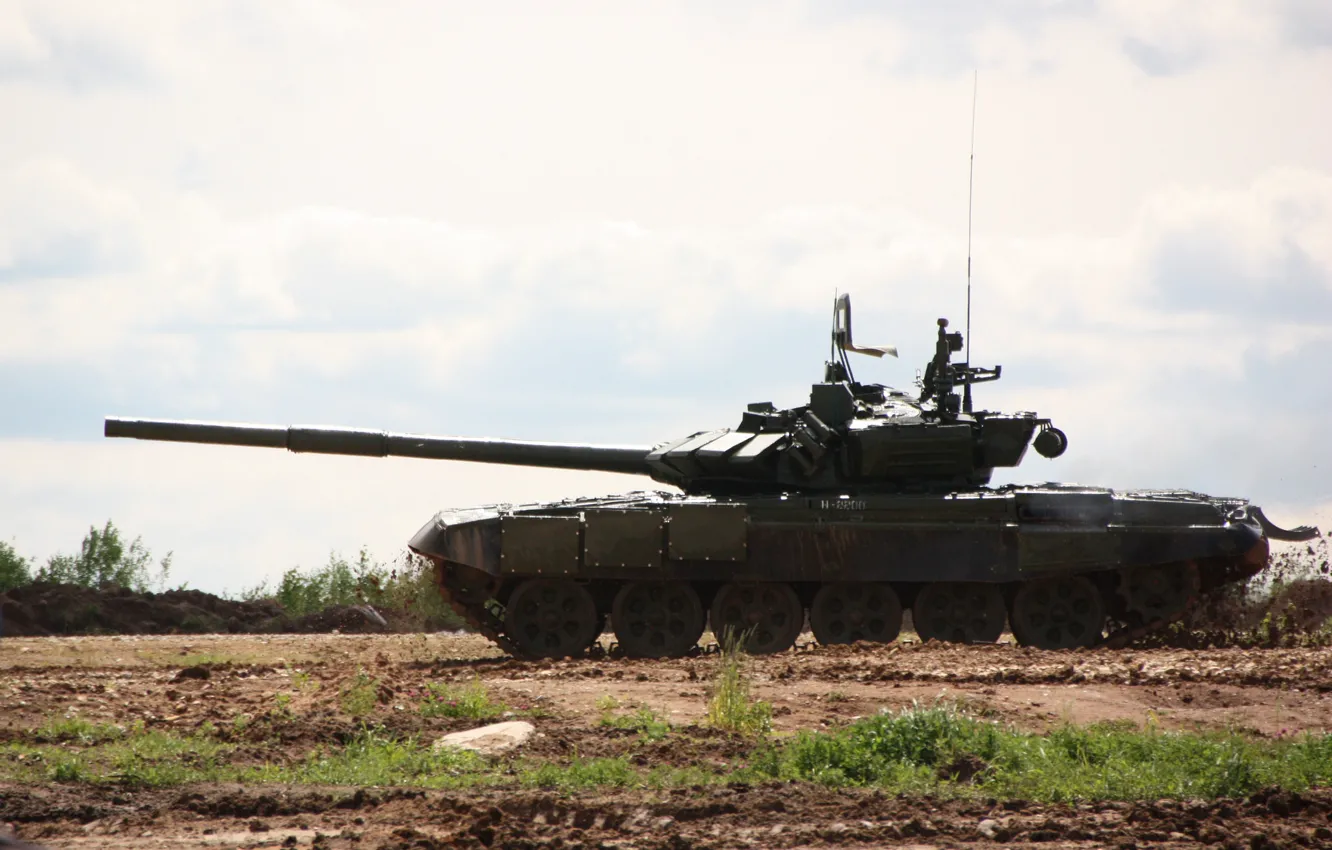 Фото обои танк, полигон, бронетехника, Т-90