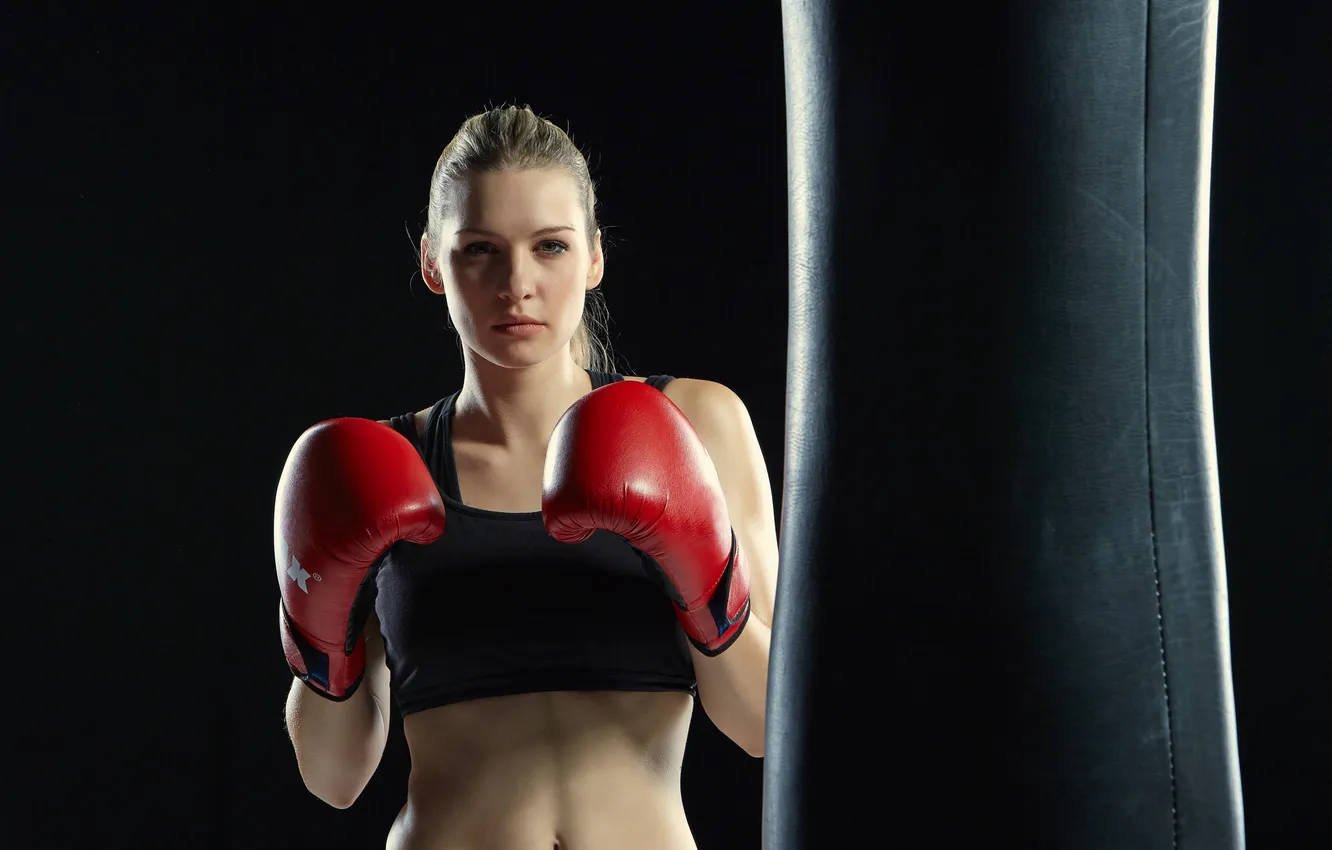 Фото обои black, blow, beauty, boxing, blonde, body, champion, caucasian