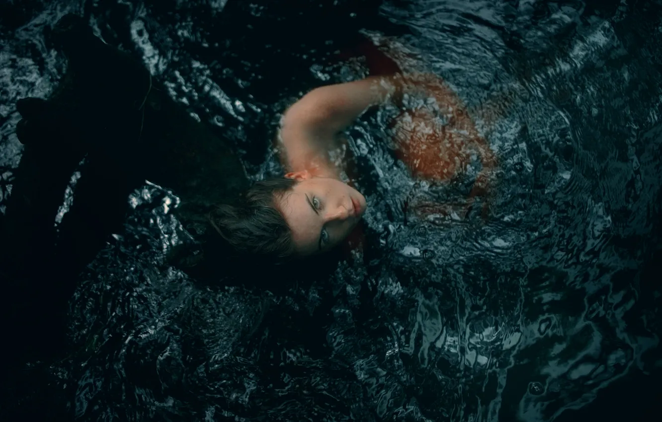 Фото обои взгляд, девушка, в воде, Lurk, TJ Drysdale