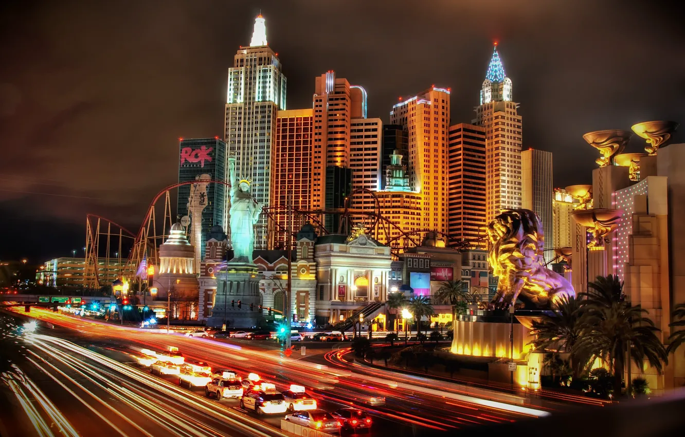 Фото обои дорога, ночь, огни, отель, New York New York, Las Vegas