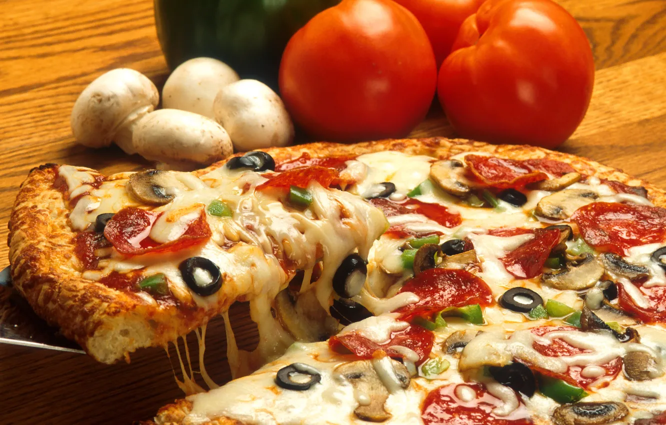 Фото обои грибы, еда, сыр, пища, пицца, помидоры, оливки, pizza