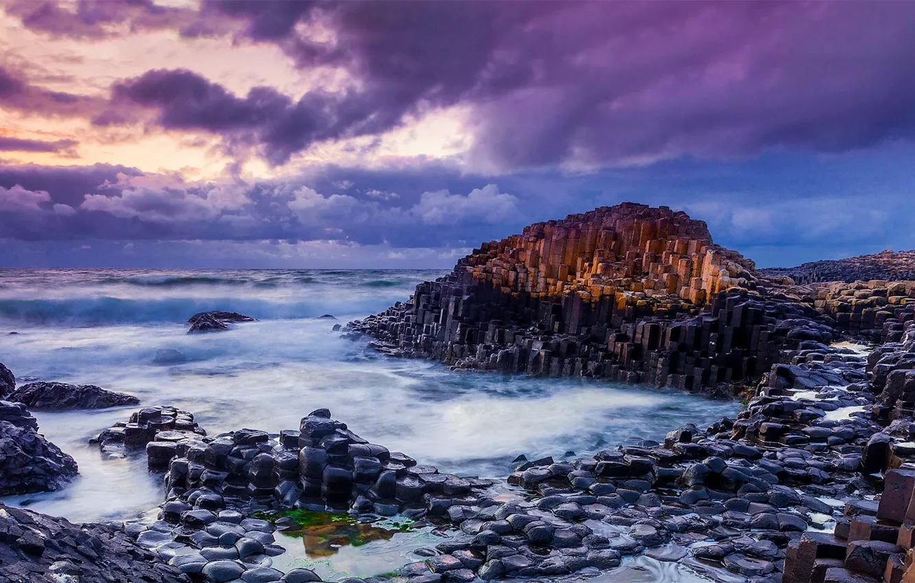 Фото обои waves, storm, ocean, clouds, Ireland, Giant's causeway