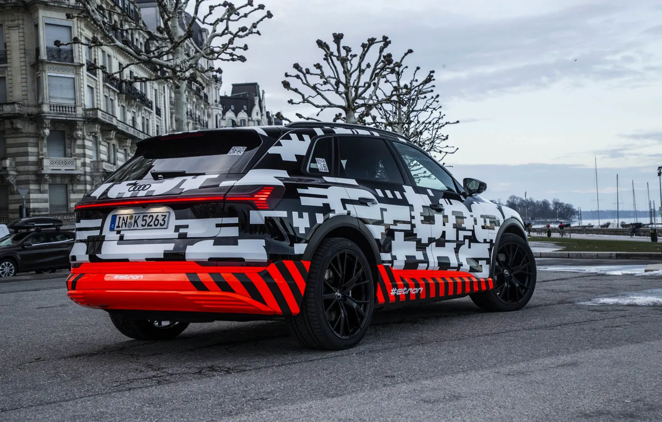 Фото обои Audi, стоянка, вид сбоку, 2018, E-Tron Prototype