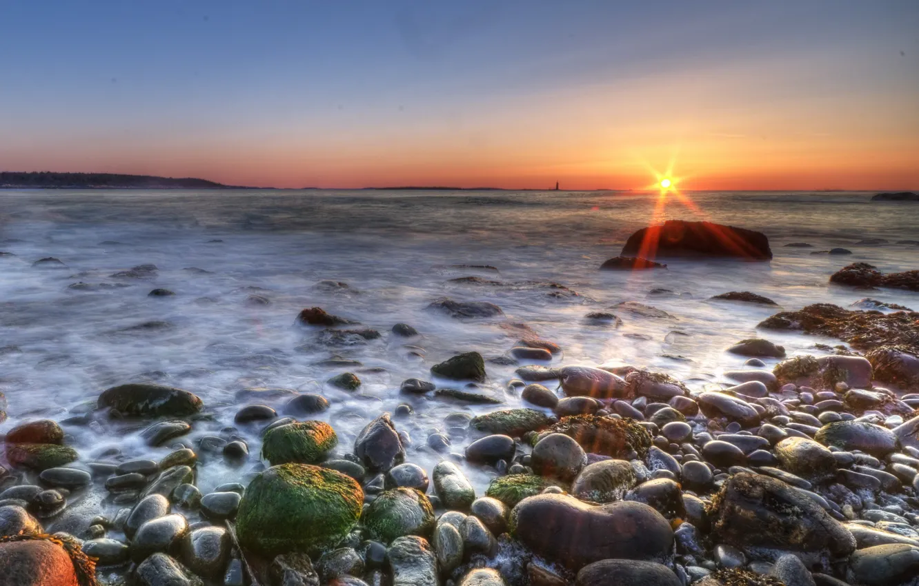 Фото обои море, солнце, камни, Берег