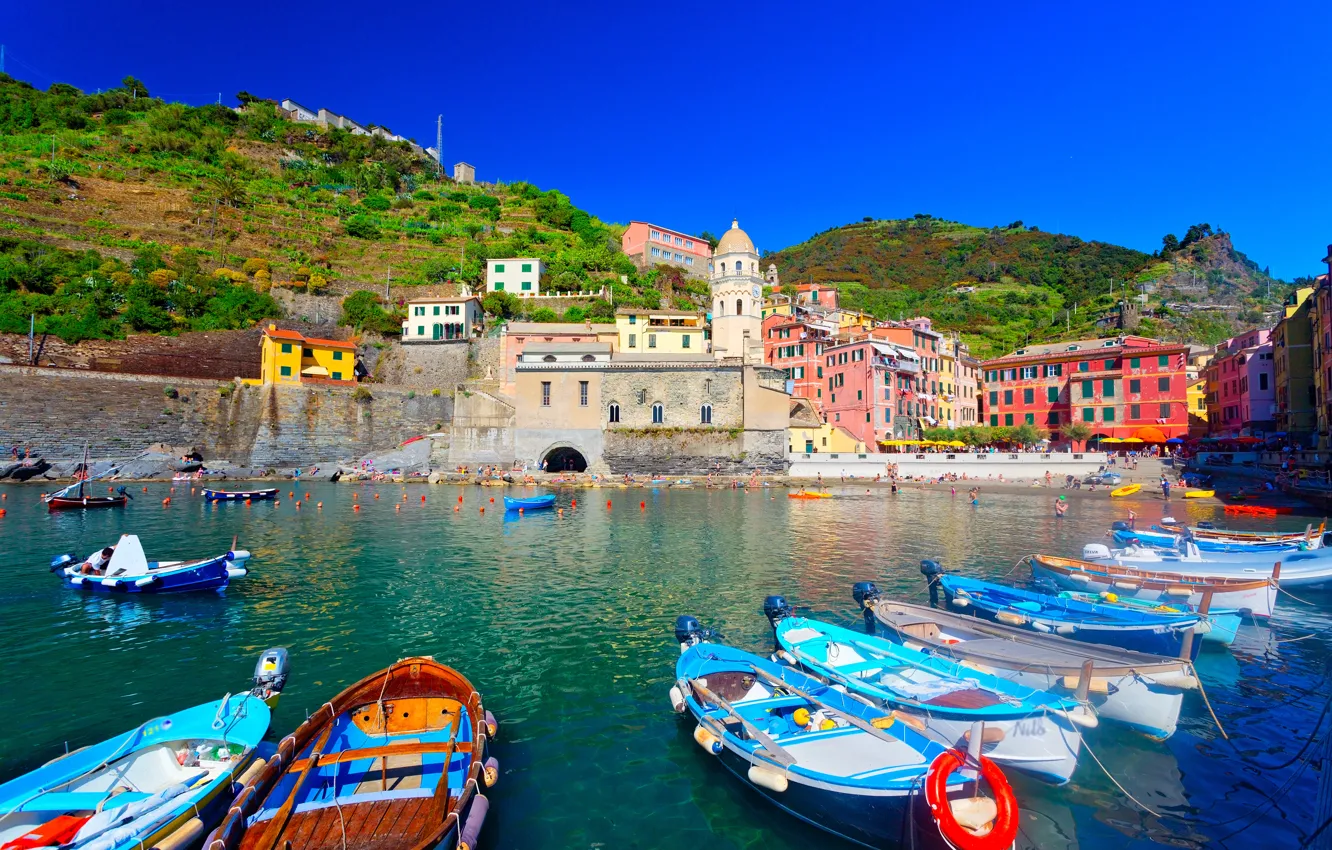 Фото обои море, пейзаж, горы, город, дома, лодки, Италия, Вернацца
