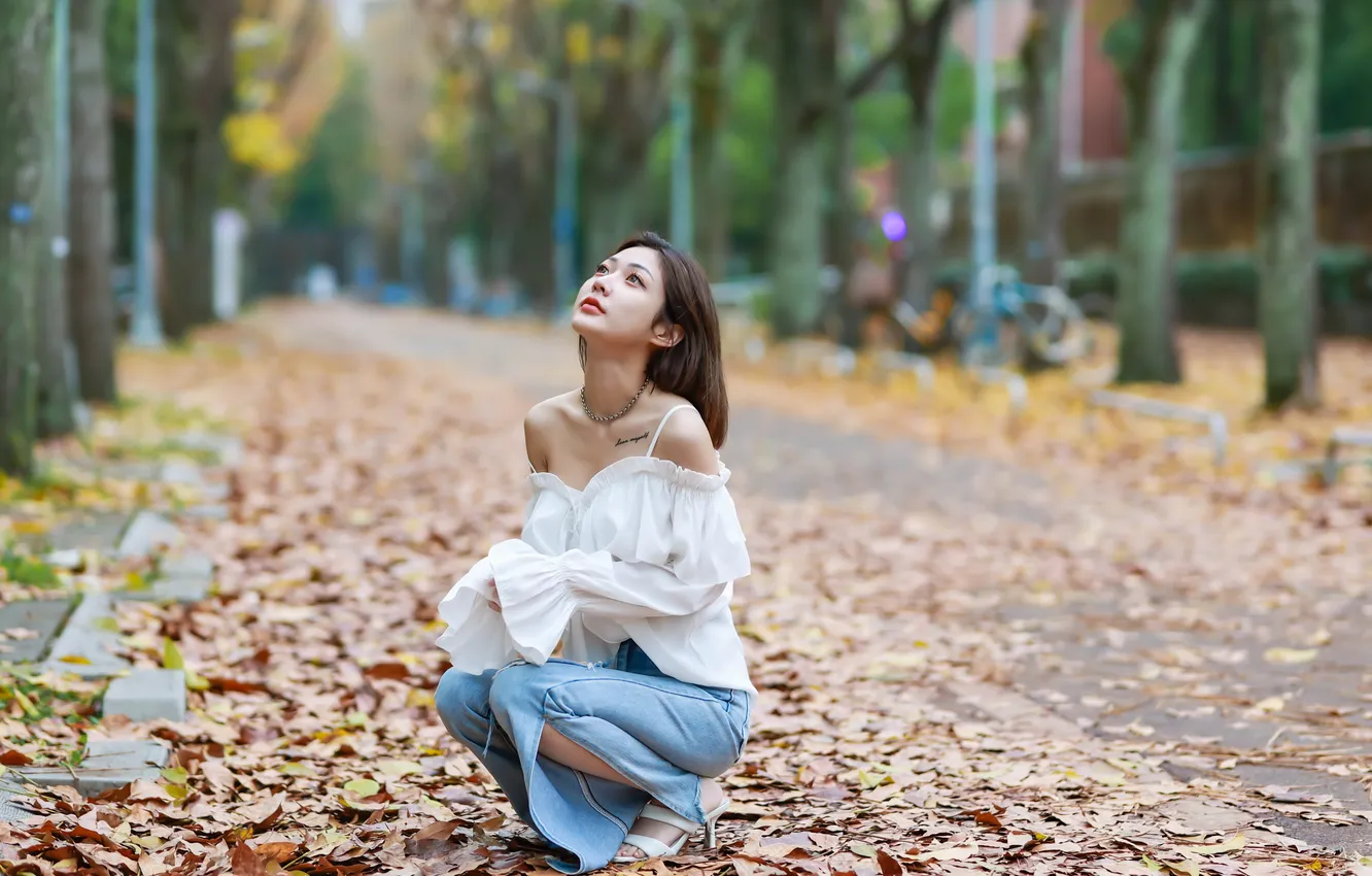 Фото обои девушка, улица, азиатка