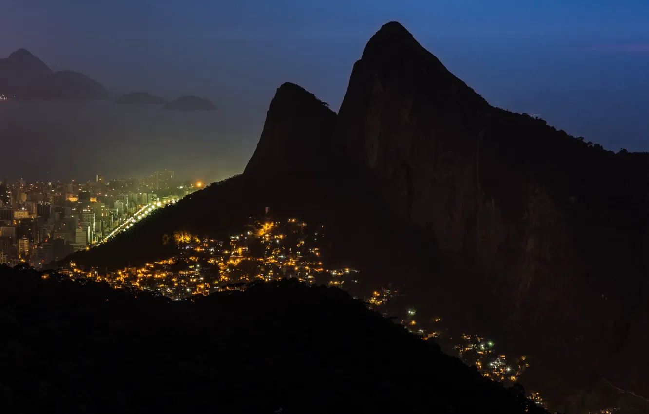 Фото обои горы, ночь, город, огни, панорама, Rio de Janeiro