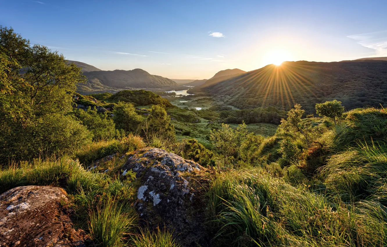 Фото обои солнце, горы, камни, Ирландия