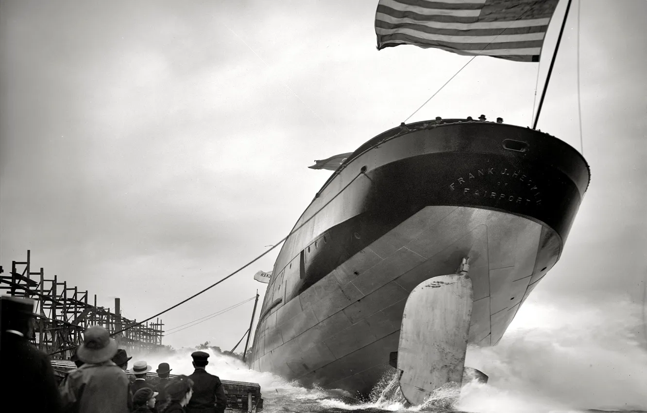 Фото обои ретро, корабль, флаг, США, спуск на воду
