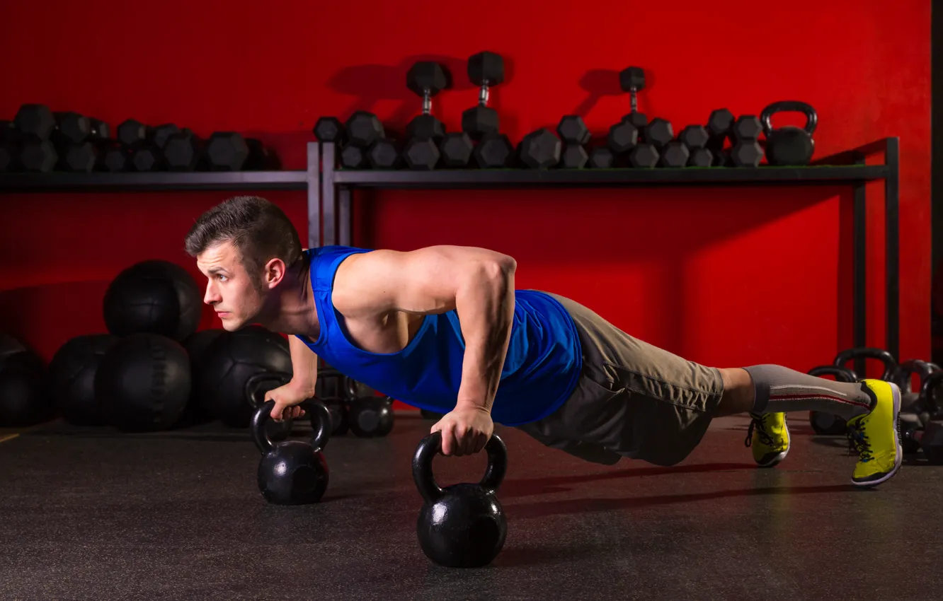 Фото обои спорт, sport, парень, boy, exercise, тренировка, отжимания, упражнение