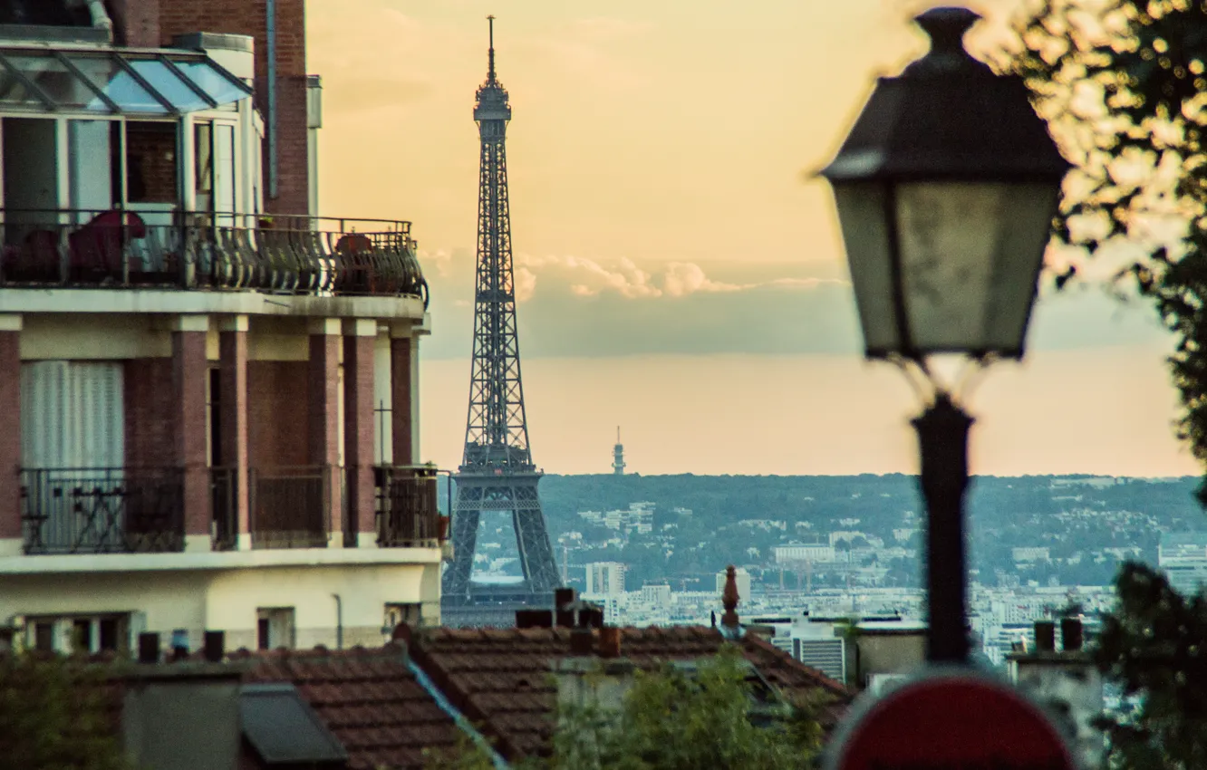 Фото обои эйфелева башня, париж, фонарь, монмартр, montmartre, tour eiffel