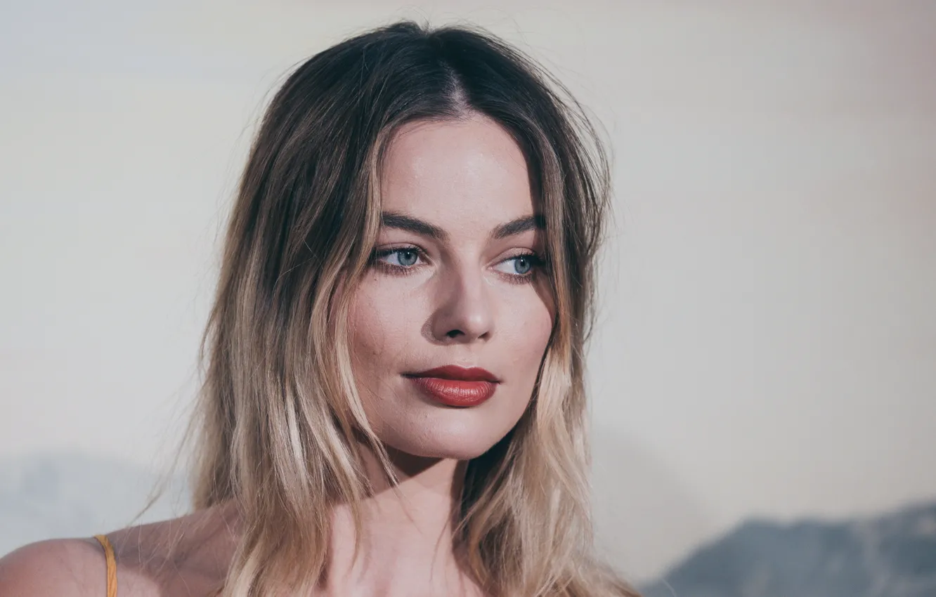 Фото обои портрет, актриса, Margot Robbie