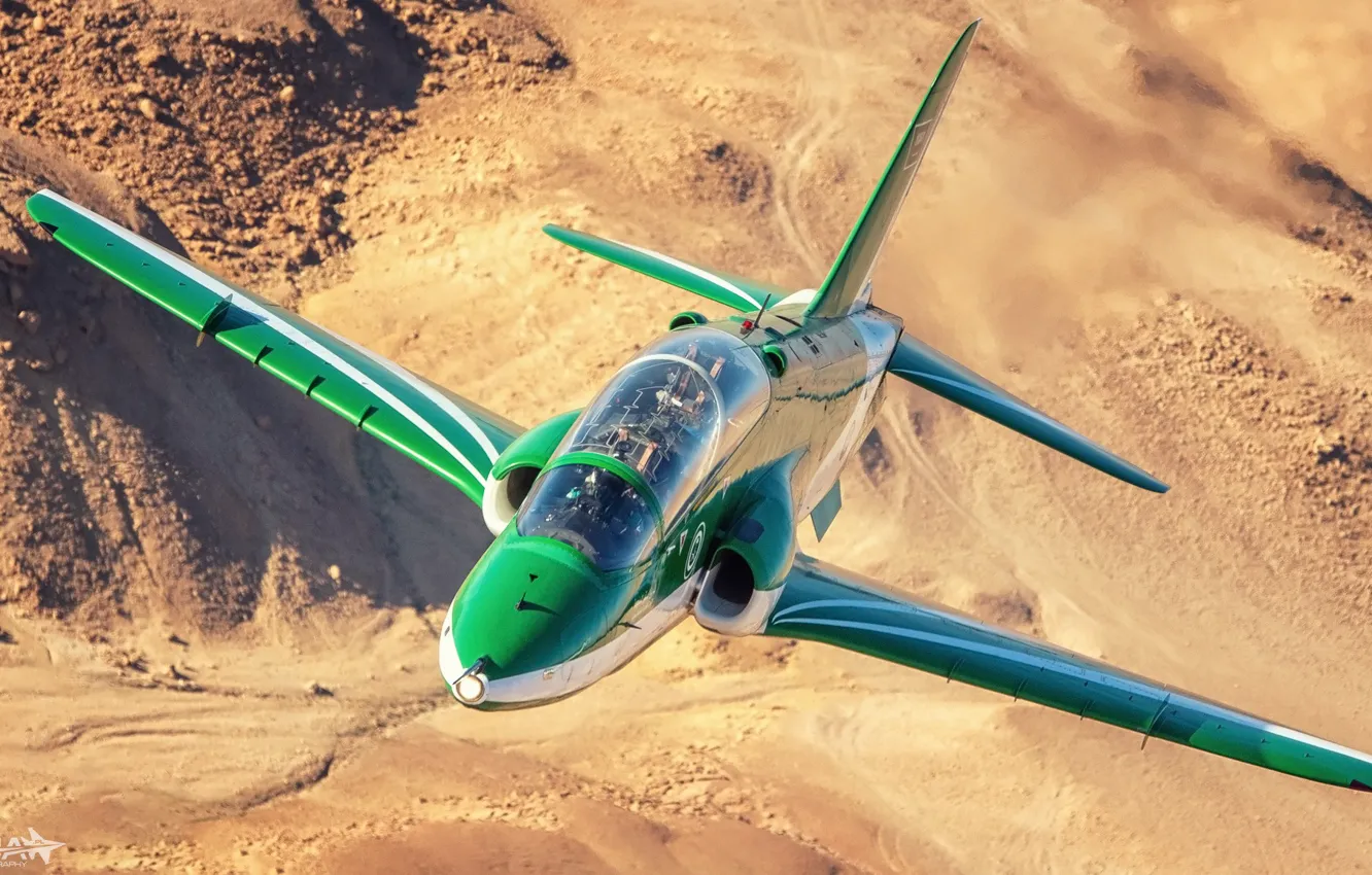 Фото обои Фонарь, Пилот, Пилотажная группа, Кокпит, Hawker Siddeley Hawk, HESJA Air-Art Photography, Saudi Hawks, Саудовские Ястребы