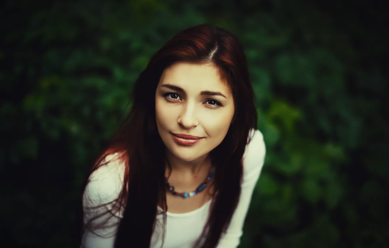 Фото обои Girl, Light, Beautiful, Darkness, Model, Green, Beauty, Face
