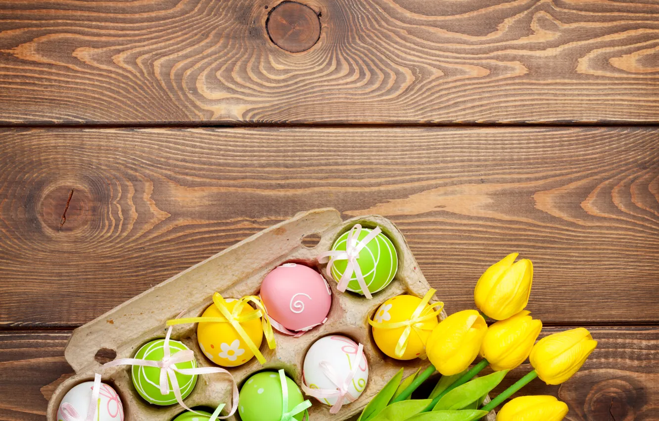 Фото обои Пасха, тюльпаны, yellow, wood, tulips, spring, Easter, eggs