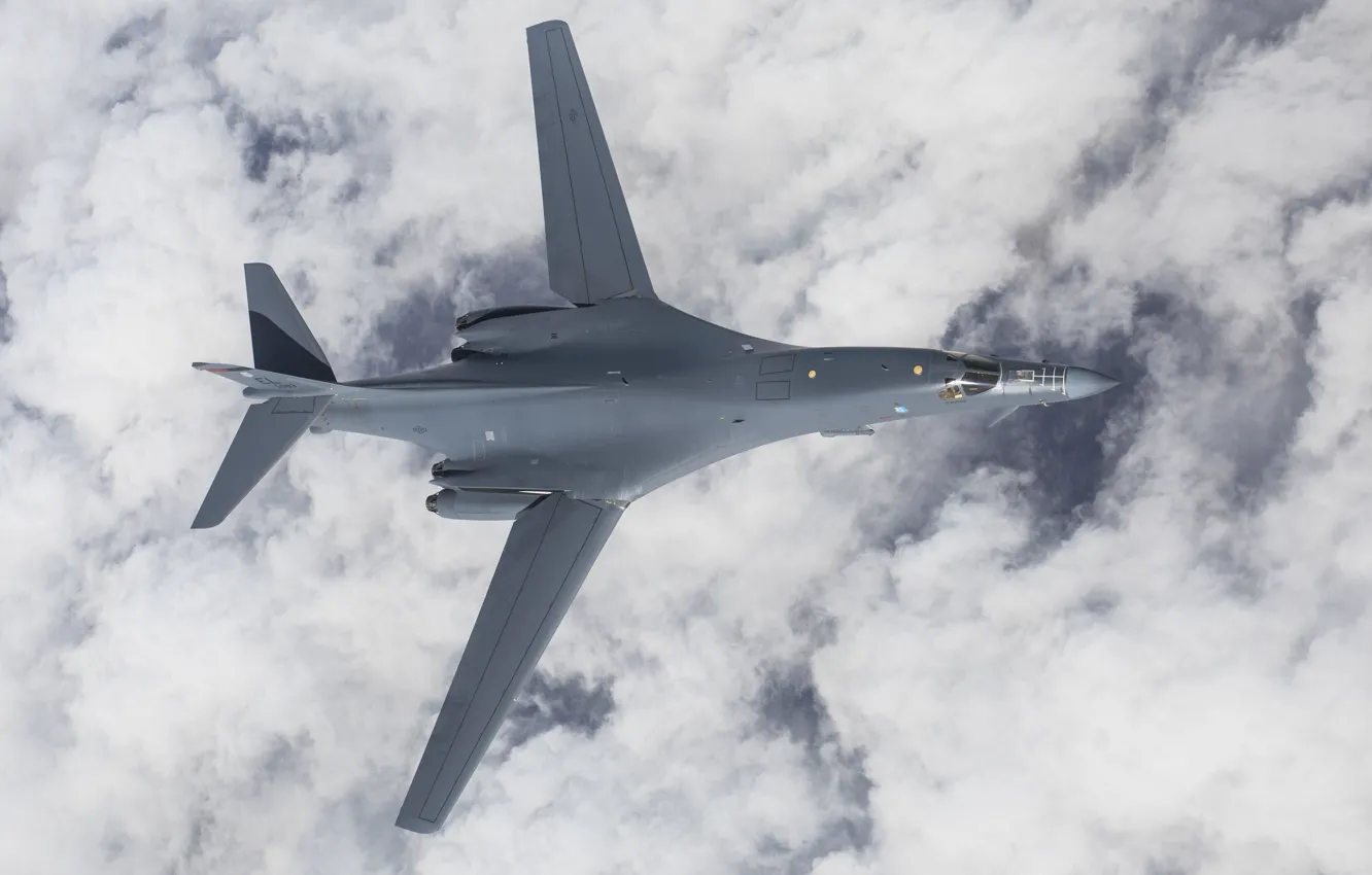 Фото обои Lancer, B-1B, ВВС США, стратегический бомбардировщик, с крылом изменяемой стреловидности, Rockwell International, американский сверхзвуковой