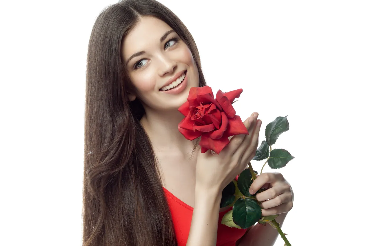 Фото обои взгляд, девушка, цветы, улыбка, фон, настроение, волосы, роза