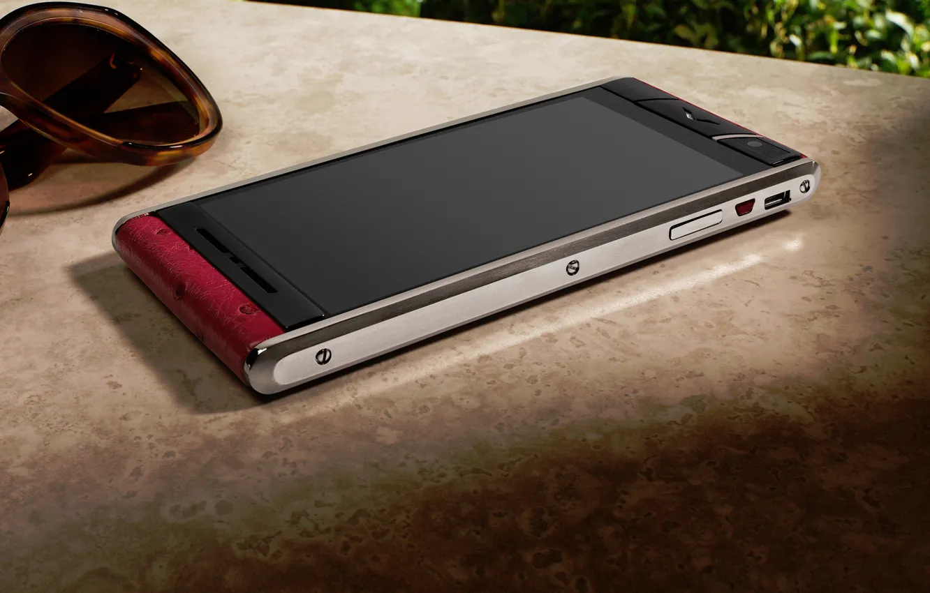 Фото обои очки, style, hi-tech, smartphone, Vertu Aster