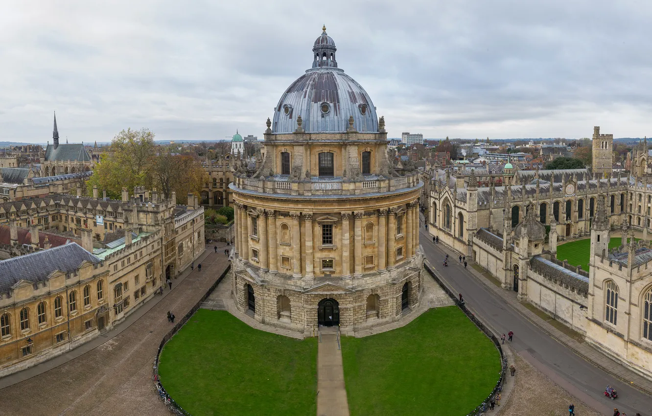 Фото обои небо, пейзаж, улица, дома, Великобритания, купол, университет, Оксфорд