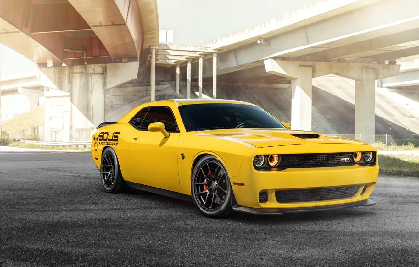 Фото обои желтый, дизайн, Dodge Challenger, SRT