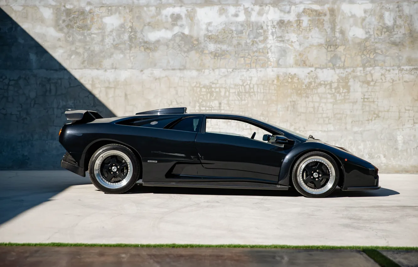 Фото обои черный, Lamborghini, ламбо, вид сбоку, Diablo, Lamborghini Diablo GT
