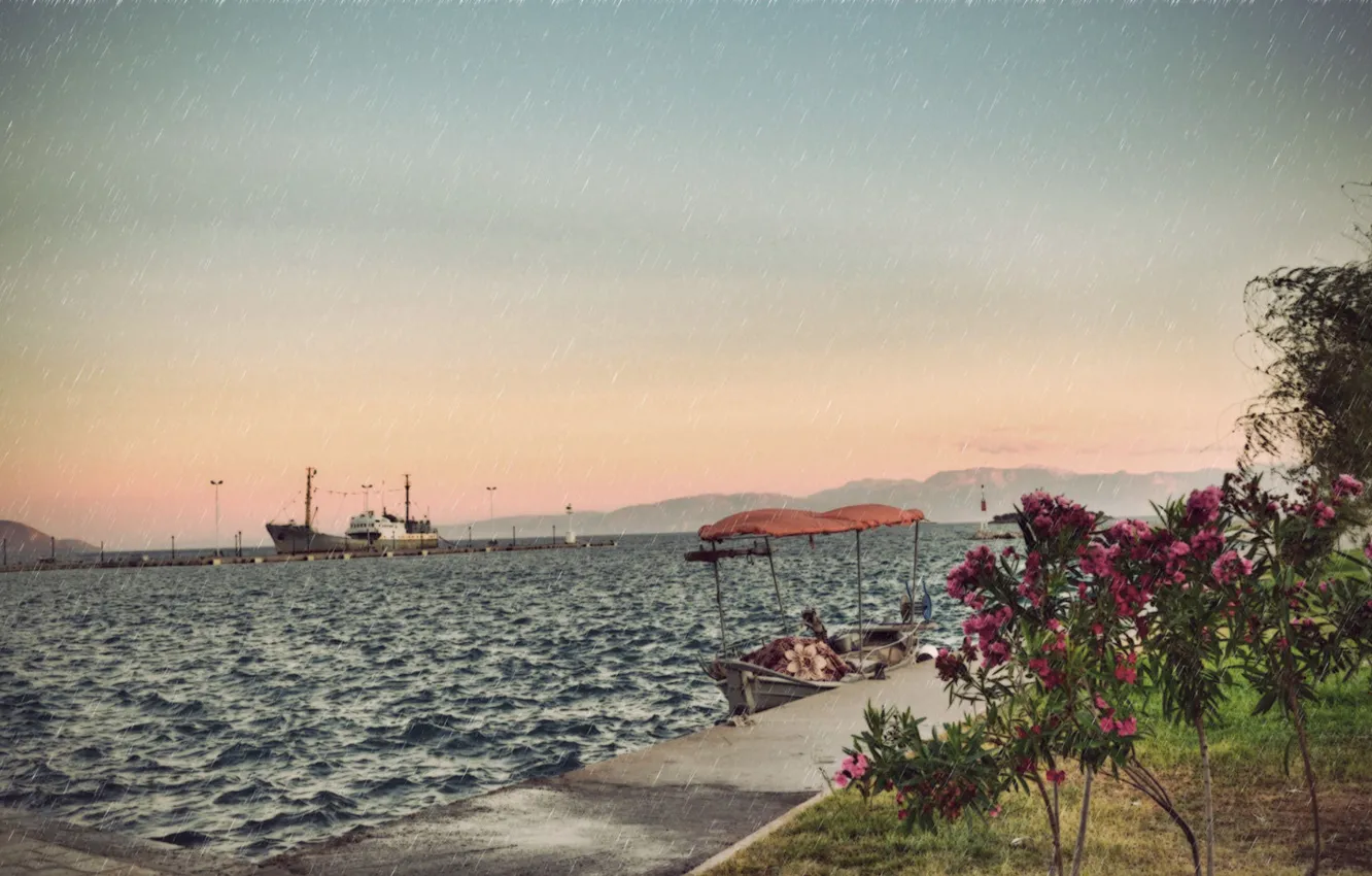 Фото обои rain, sea, ship, boat, marina, rain on the bay