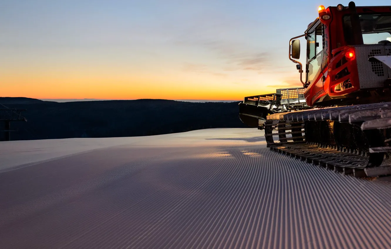 Фото обои зима, снег, снегоуплотнительная техника, pistenbully 600 polar
