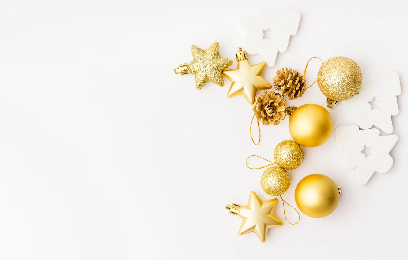 Фото обои шарики, праздник, игрушки, белый фон, Новый год, golden, Christmas, decoration