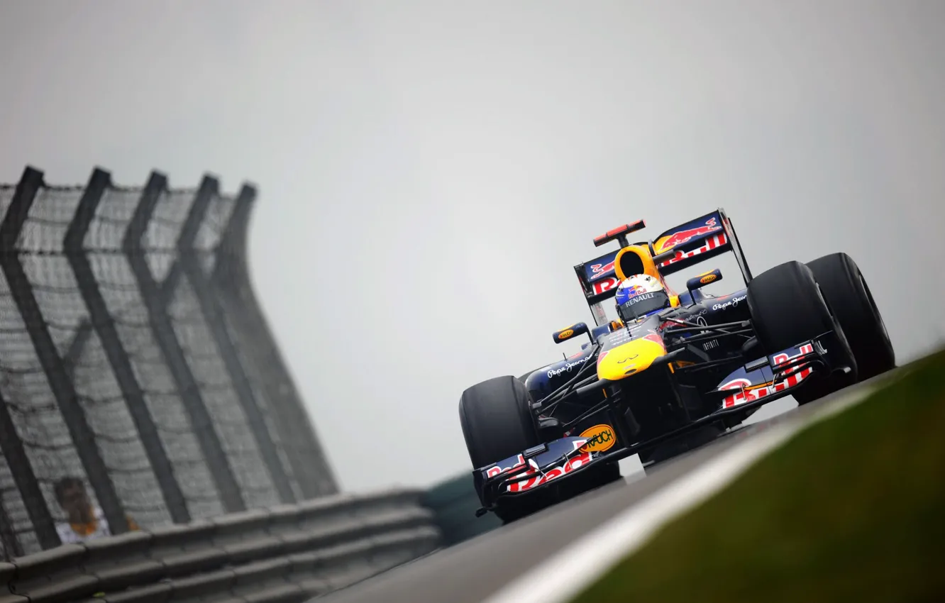 Фото обои Фото, Renault, Трасса, Formula-1, Red Bull, 2011, Racing, Wallpapers