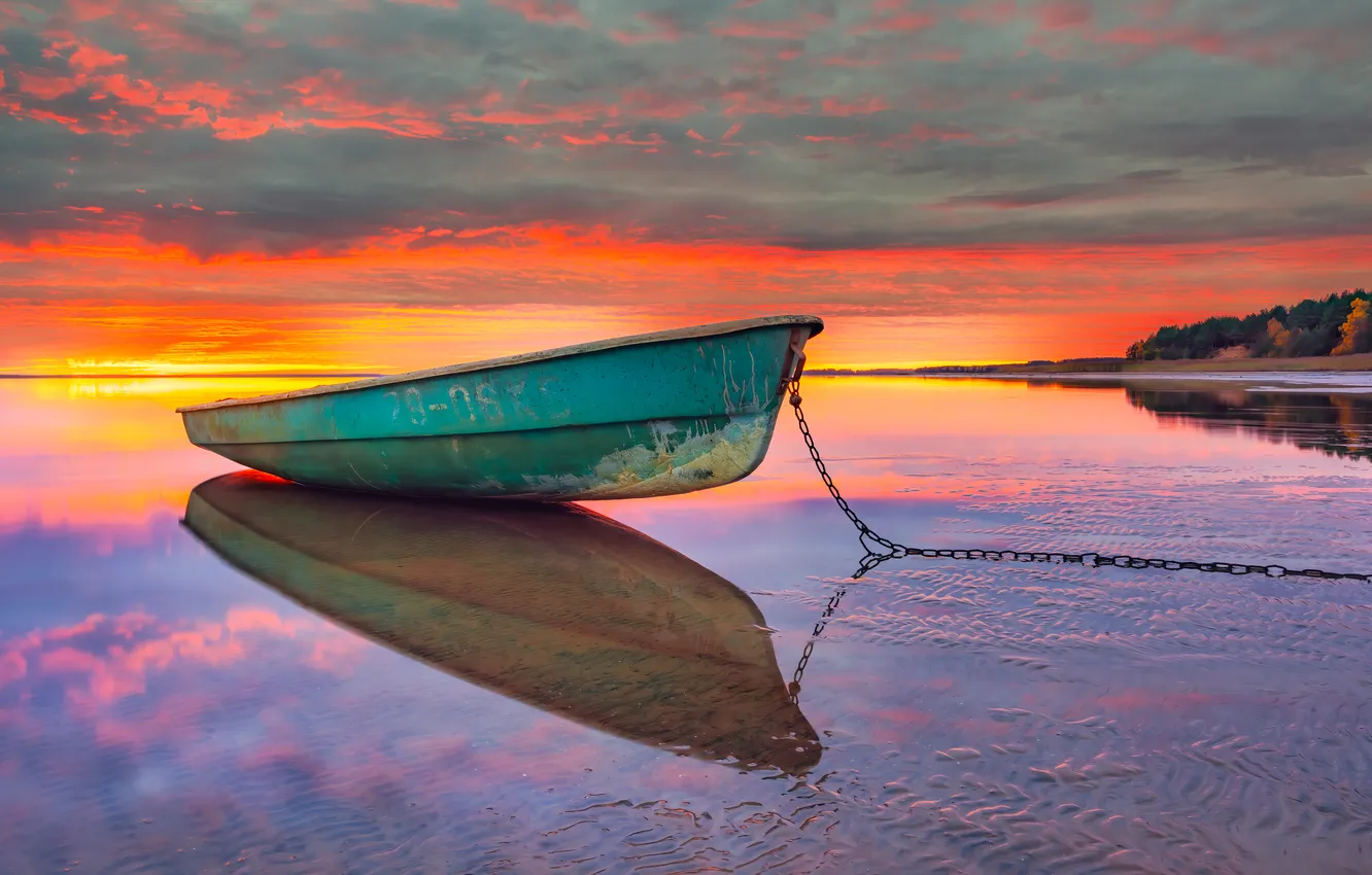 Фото обои sea, sunset, boat, chain